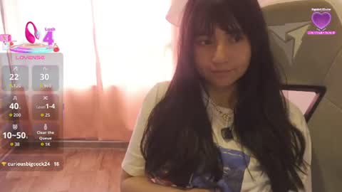 Snapshot of emitaa17228 chatting on 07.06.26 emma online show from 07.06.26
