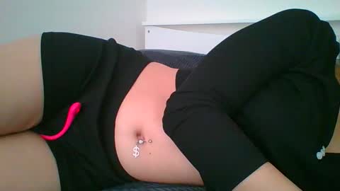 emma_991 online show from 12.18.25