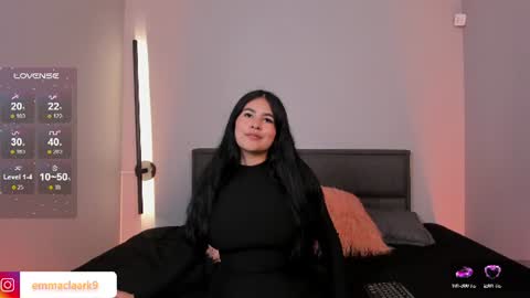 Snapshot of emma__clark__ chatting on 07.18.26 Emma Clark online show from 07.18.26