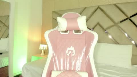 emaa online show from 04.22.26