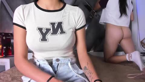 Snapshot of emma__js_ chatting on 03.05.25 emma__js_ online show from 03.05.25