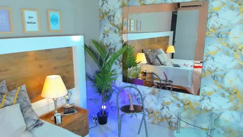 Emma  online show from 02.03.25