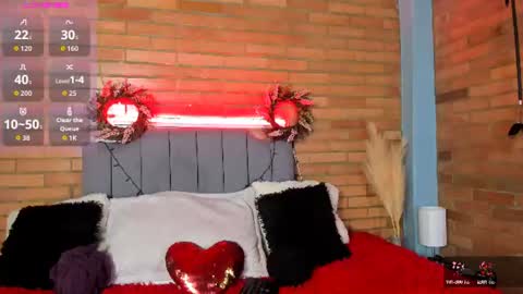 Hey Im EmmaHelp me reach 100 likes online show from 06.30.26