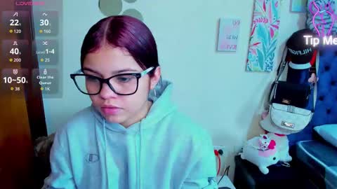 emma_boo_ online show from 12.15.25