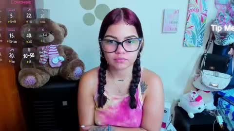 emma_boo_ online show from 12.18.25