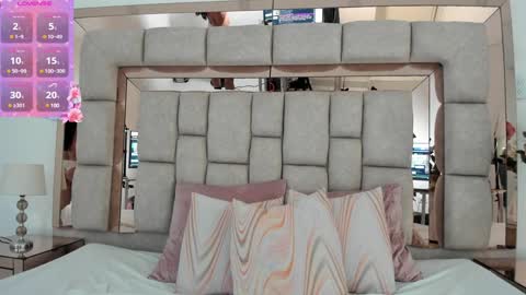 Emma Castillo online show from 01.22.25