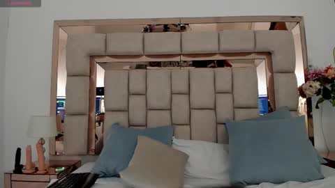 Emma Castillo online show from 11.03.25