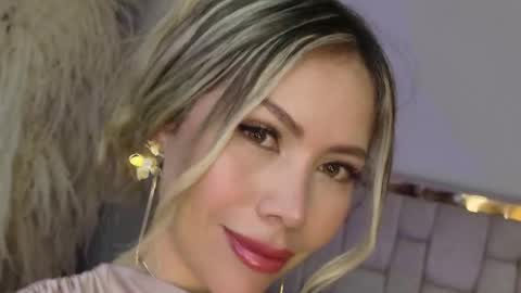 emma coronel online show from 02.12.26