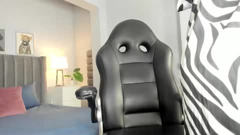 Emma online show from 01.18.26