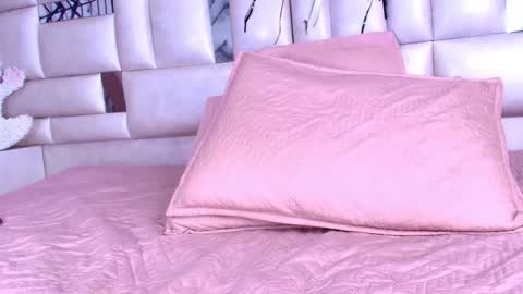 Emma online show from 10.23.25