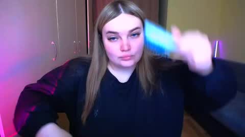Snapshot of emma_dorn chatting on 04.30.26 Eva online show from 04.30.26