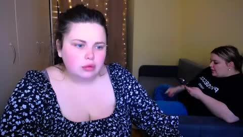 Snapshot of emma_dorn chatting on 05.24.26 Eva online show from 05.24.26