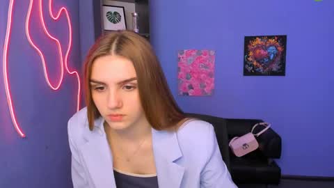 Emma online show from 04.17.26