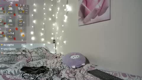 emma_just online show from 11.08.25