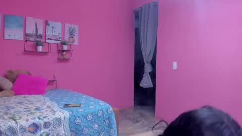 whises lits        online show from 02.19.25