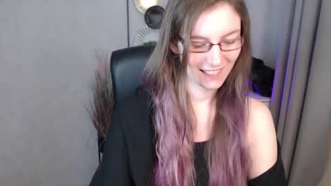 emma online show from 09.29.25