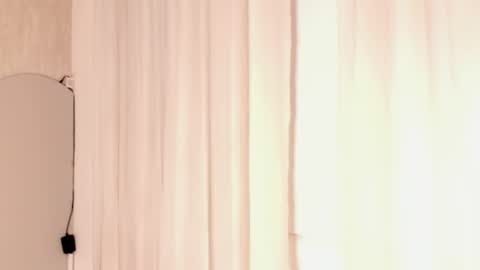 Emma Morgann online show from 12.20.25