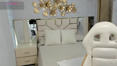 Emma online show from 12.20.24