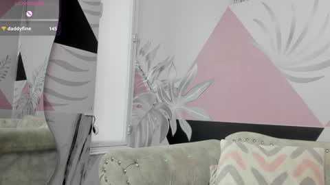 Emma online show from 01.04.25