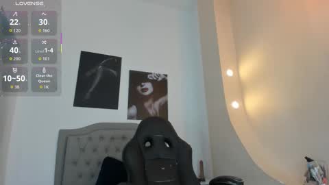 emma online show from 10.10.25