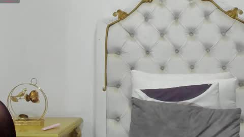 emma swit online show from 02.23.26