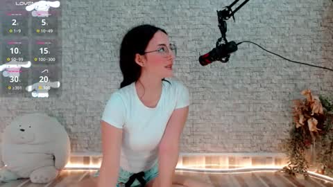 Emma  online show from 01.14.26