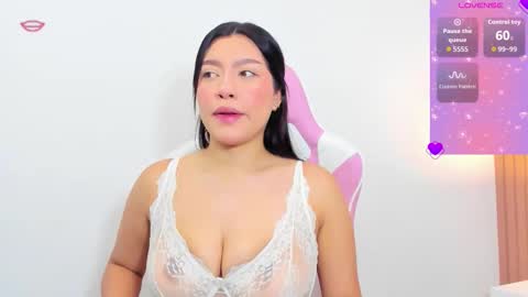   online show from 12.04.25