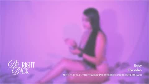 emma_whitee_ online show from 11.19.25