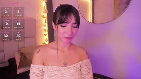 Snapshot of emma_woods__ chatting on 12.10.24 emma_woods__ online show from 12.10.24