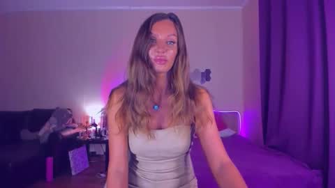 Emma online show from 10.17.25