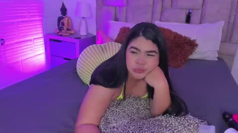 emma becket online show from 11.13.25