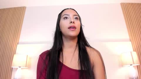 emmaespencer  online show from 02.01.26