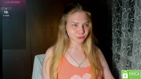 Snapshot of emmafrizea chatting on 05.20.26 Hello Im newMake me cumPVT 12tk for min ALL INCLUSIVE online show from 05.20.26