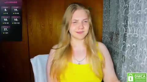Snapshot of emmafrizea chatting on 07.13.26 Hello Im newMake me cumPVT 12tk for min ALL INCLUSIVE online show from 07.13.26