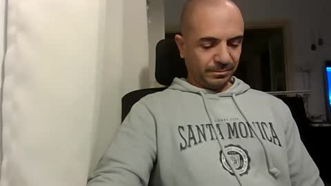 Ariel online show from 12.13.25