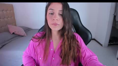 Jennifer online show from 12.15.24