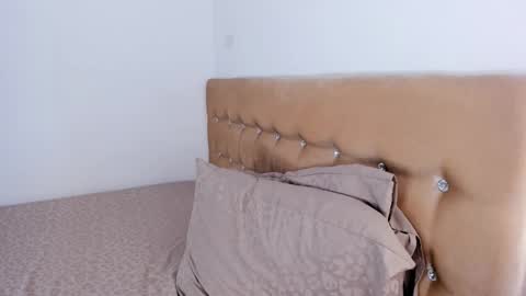 Jennifer online show from 03.26.26