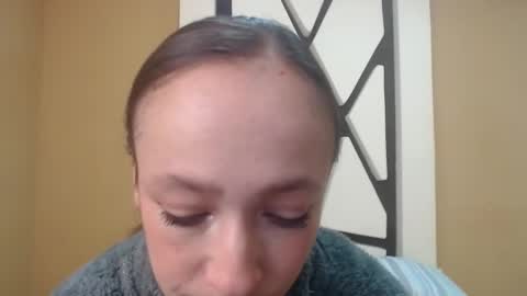 Snapshot of emmaharris1_ chatting on 12.07.24 online show from 12.07.24