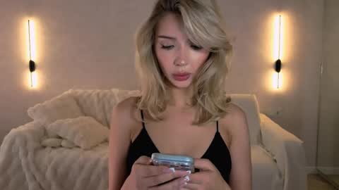 Emma online show from 05.05.26