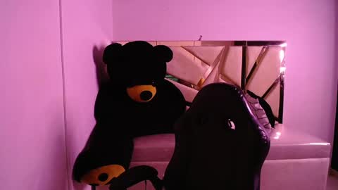 Emma online show from 02.08.25