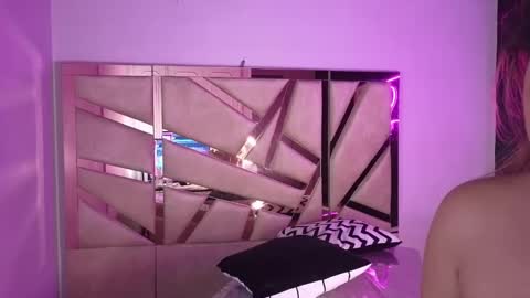 Emma online show from 02.21.25