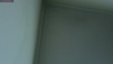Snapshot of emmamiller__ chatting on 05.14.26 online show from 05.14.26