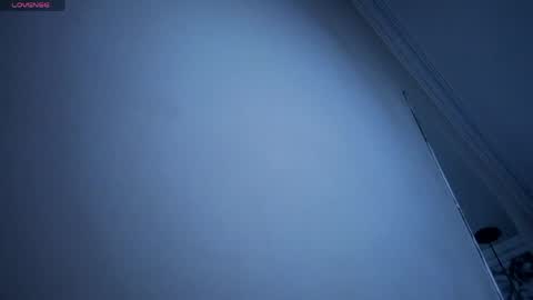 Snapshot of emmamiller__ chatting on 05.19.26 online show from 05.19.26