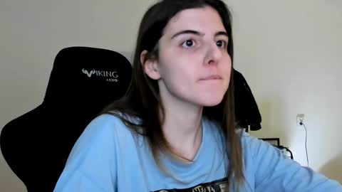 Emma online show from 12.22.25