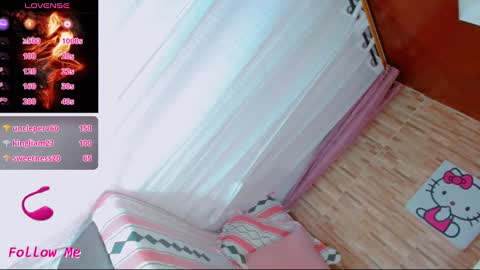 Snapshot of emmasummers469 chatting on 12.28.24 Emma online show from 12.28.24