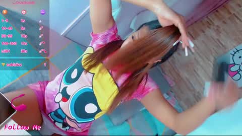 Snapshot of emmasummers469 chatting on 01.15.25 Emma online show from 01.15.25