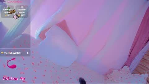 Snapshot of emmasummers469 chatting on 02.16.25 Emma online show from 02.16.25