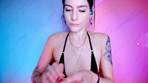 RH-NEGATIVE GREEN-EYED BAELIEN online show from 07.30.26
