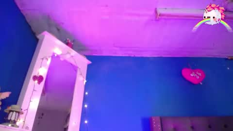 Snapshot of emmaxx7 chatting on 01.10.25 Emma  online show from 01.10.25