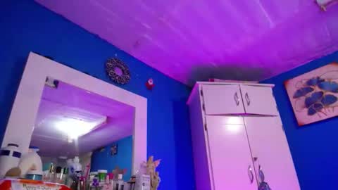 Emma  online show from 01.08.26